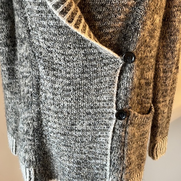 GAP relaxed fit women’s shawl collar cable knit cardigan double breasted look XS - Picture 6 of 16